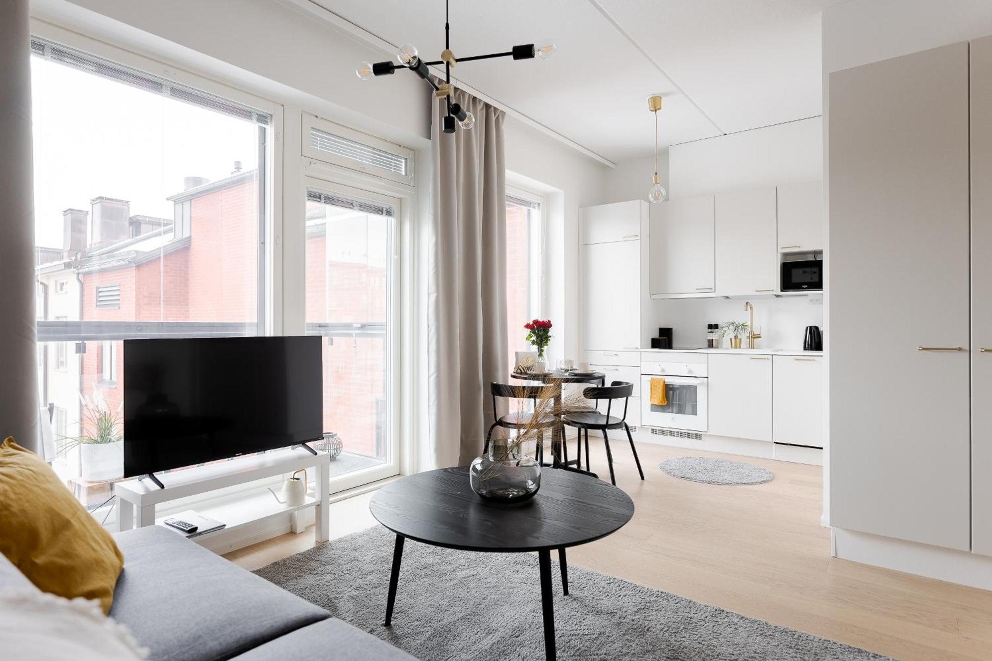 Great Location, Quiet And New With Balcony&Cafe Apartment Tampere Ngoại thất bức ảnh