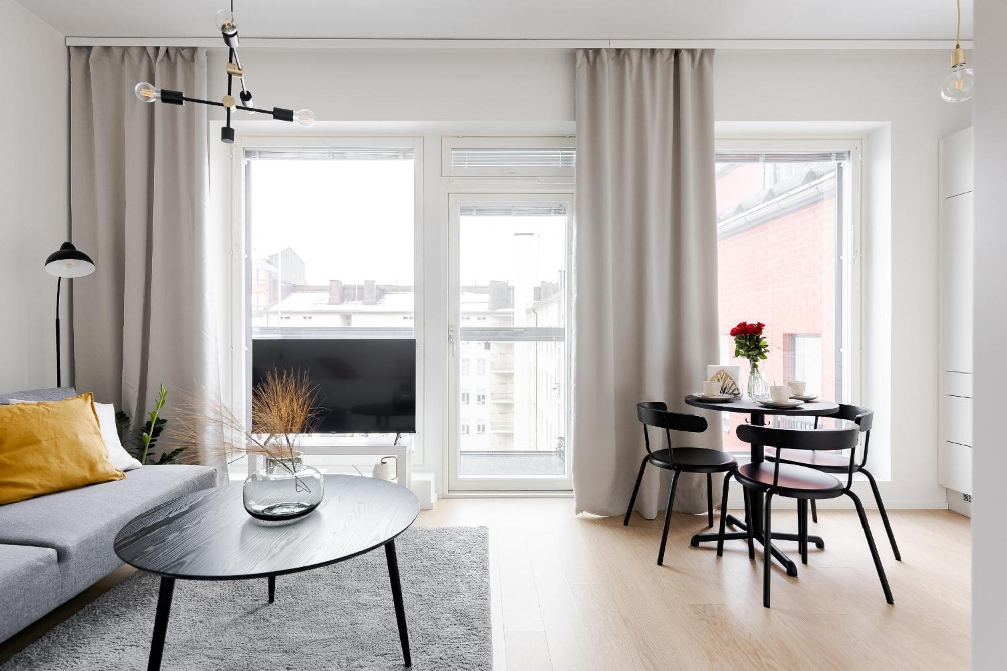 Great Location, Quiet And New With Balcony&Cafe Apartment Tampere Ngoại thất bức ảnh